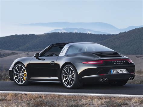 porsche targa 4s.